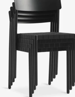 AKTIVEN + HAGLEBUAKTIVEN L118/168 table naturel + 4 HAGLEBU chaises noir