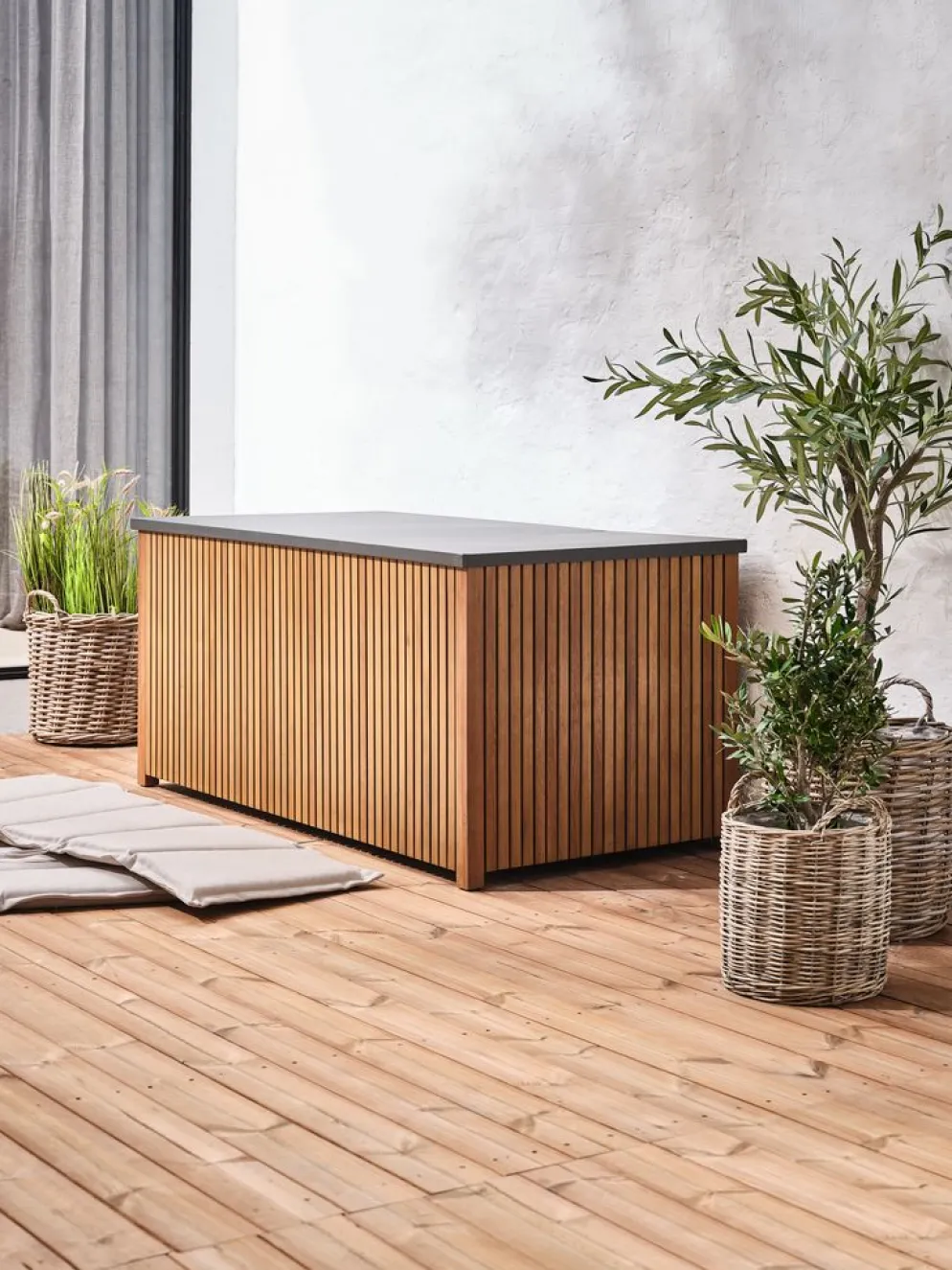 BEDERCoffre à coussins BEDER l155xH71xP78 eucalyptus