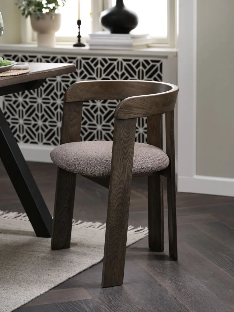 BOVRUPChaise BOVRUP chêne foncé/tissu brun