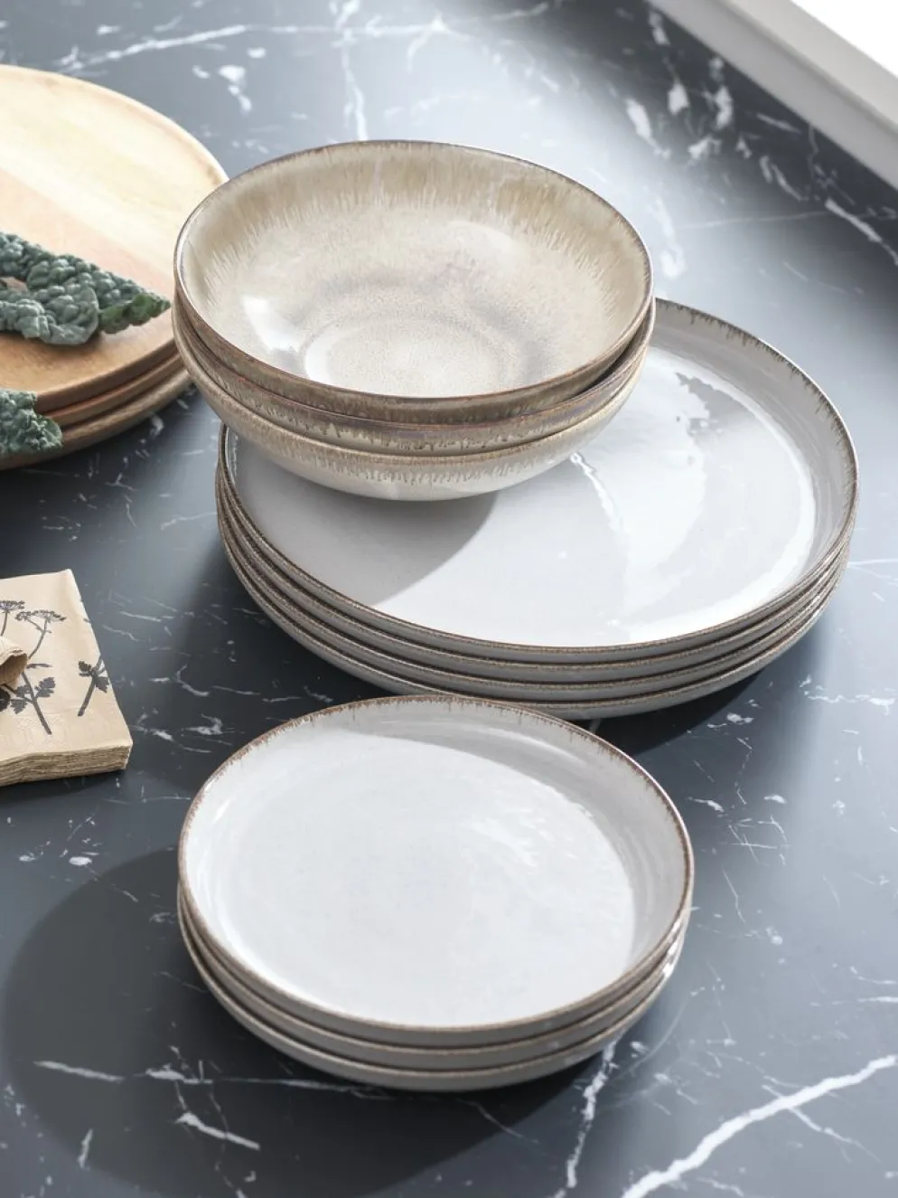 FERDUSAssiette FERDUS Ø27cm gris