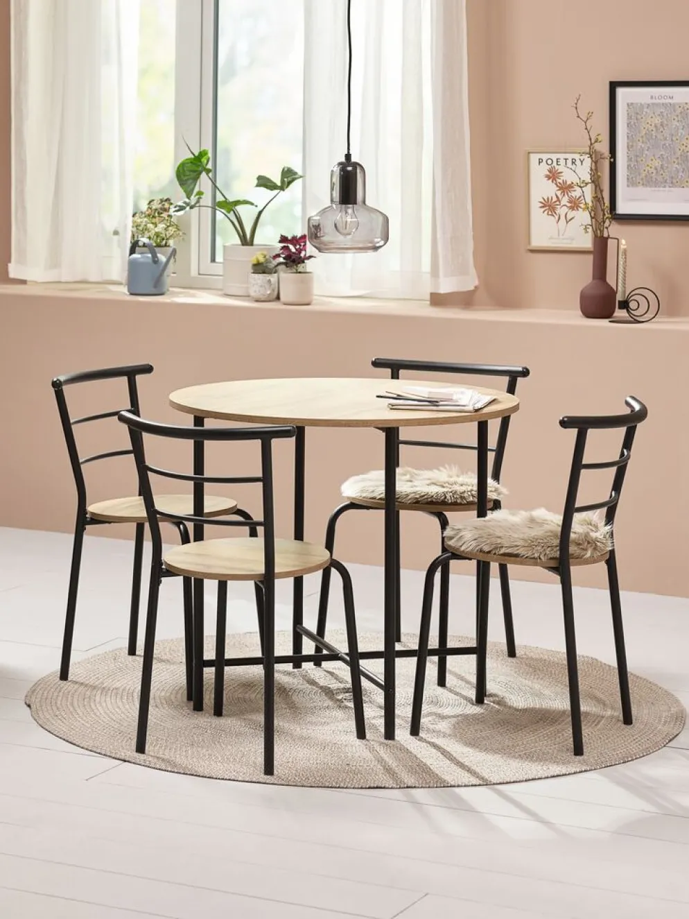 GADSTRUPGADSTRUP Ø85 table + 4 GADSTRUP chaises noir/coloris chêne