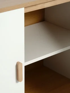 GAMTOFTEBuffet GAMTOFTE 3 portes coloris chêne chaud/blanc