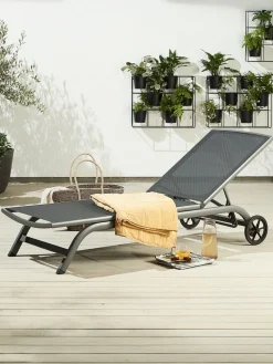 HANSTHOLMBain de soleil HANSTHOLM l76xL200 noir