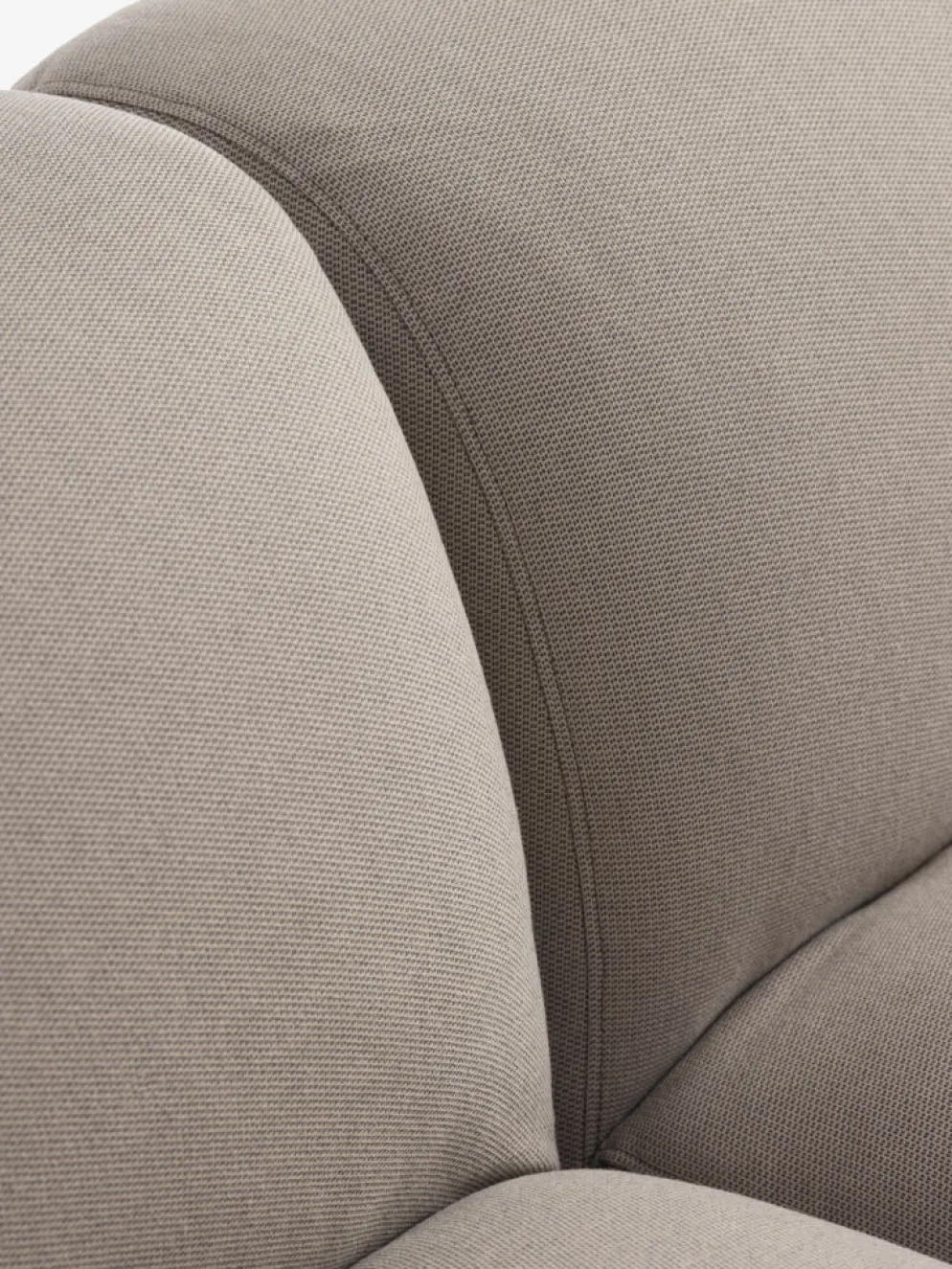 HELAGS + STORHOGNAEnsemble lounge HELAGS noir + STORHOGNA 4pers. taupe
