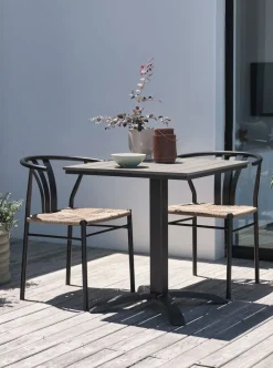 HOBRO + TAGMARKHOBRO L70 table gris + 2 TAGMARK chaises noir