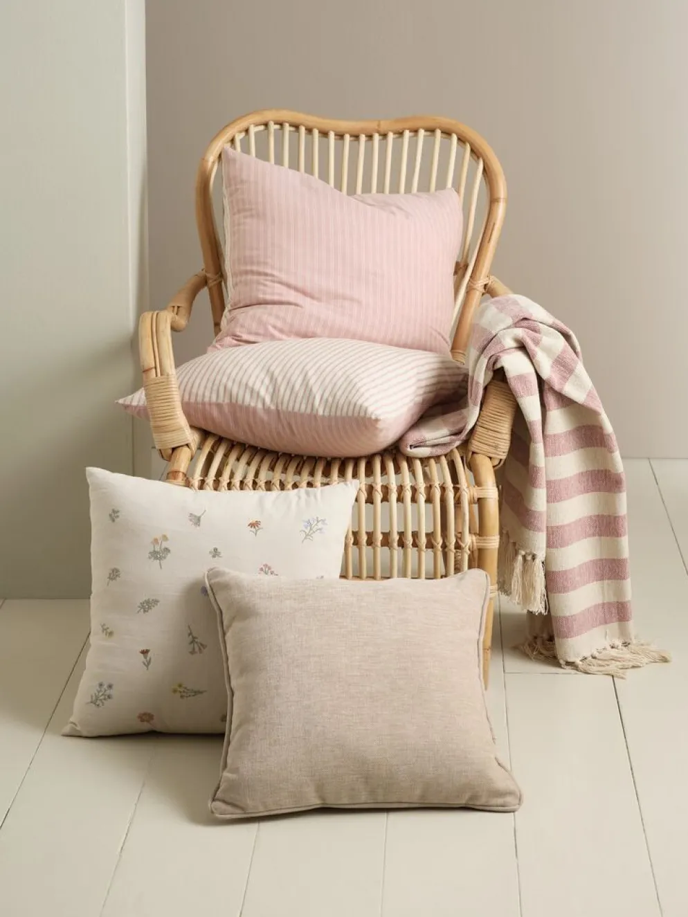 HORNFIOLCoussin HORNFIOL 45x45 chenille beige