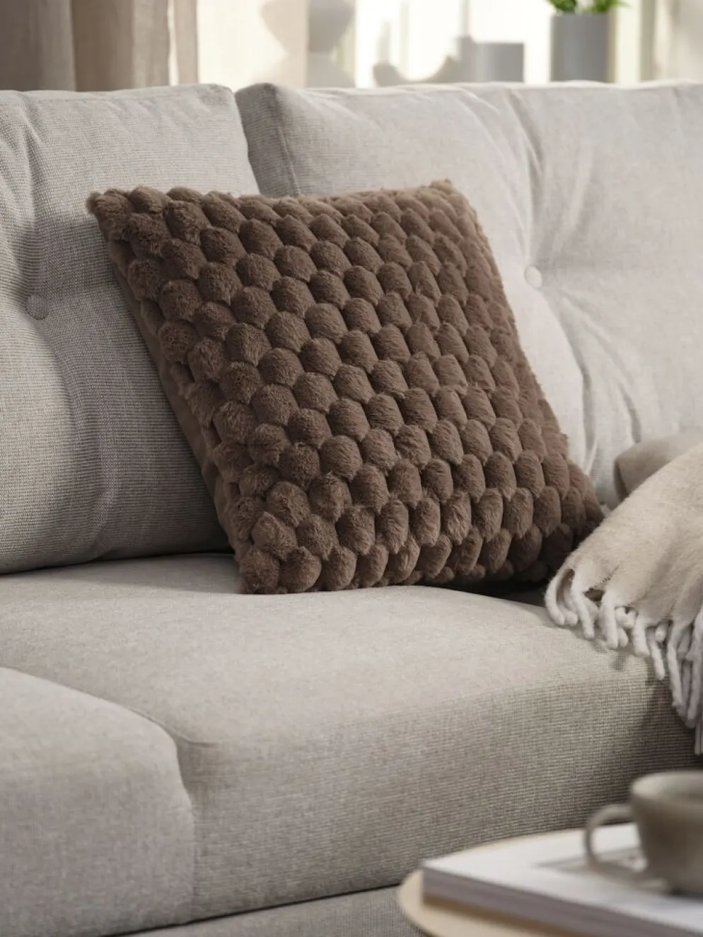 HVIDBLOMMECoussin HVIDBLOMME 45x45 sable foncé