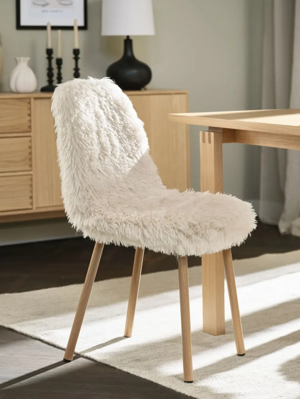 JONSTRUPChaise JONSTRUP tissu teddy blanc cassé/coloris chêne