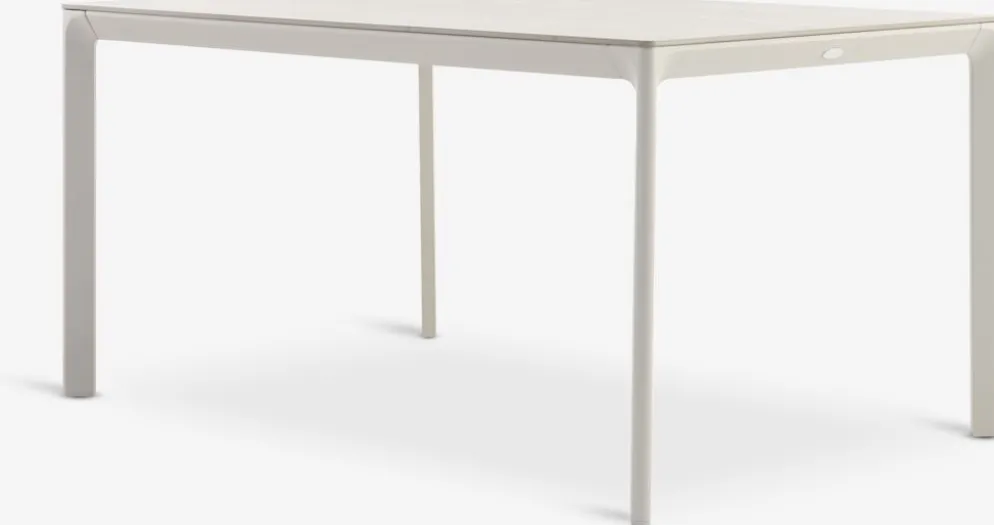 KUMLA + TAGMARKKUMLA L150 table + 4 TAGMARK chaiess beige
