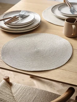 KUNGSMYNTASet de table KUNGSMYNTA Ø38 beige