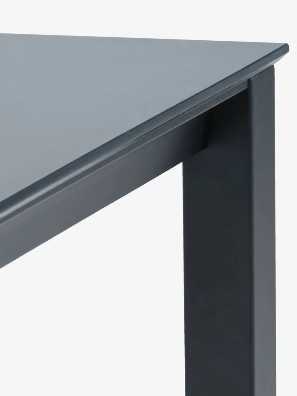 LANGET + KRISTIANSTADLANGET L207 table noir + 4 KRISTIANSTAD chaises vert