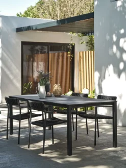 LANGET + TRILLEVALLENLANGET L207 table + 4 TRILLEVALLEN chaises noir
