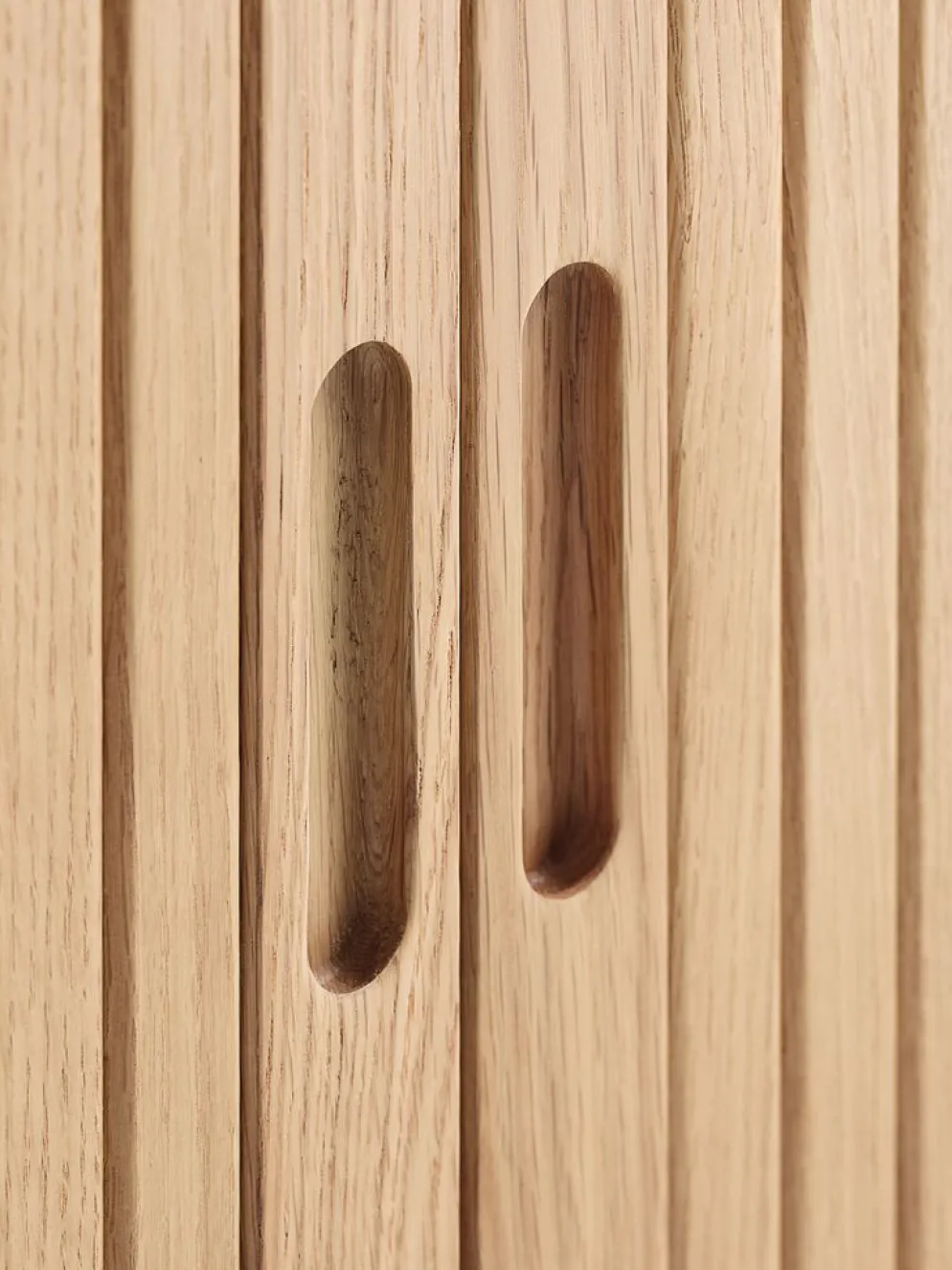 LYNGVIGBuffet LYNGVIG 160 cm 2 portes tambours chêne naturel