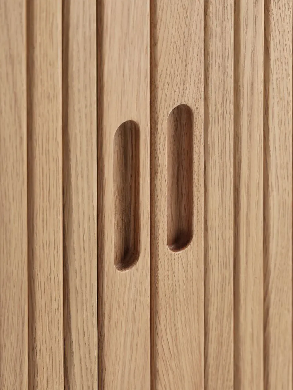 LYNGVIGBuffet LYNGVIG 120cm 2 portes tambours chêne naturel