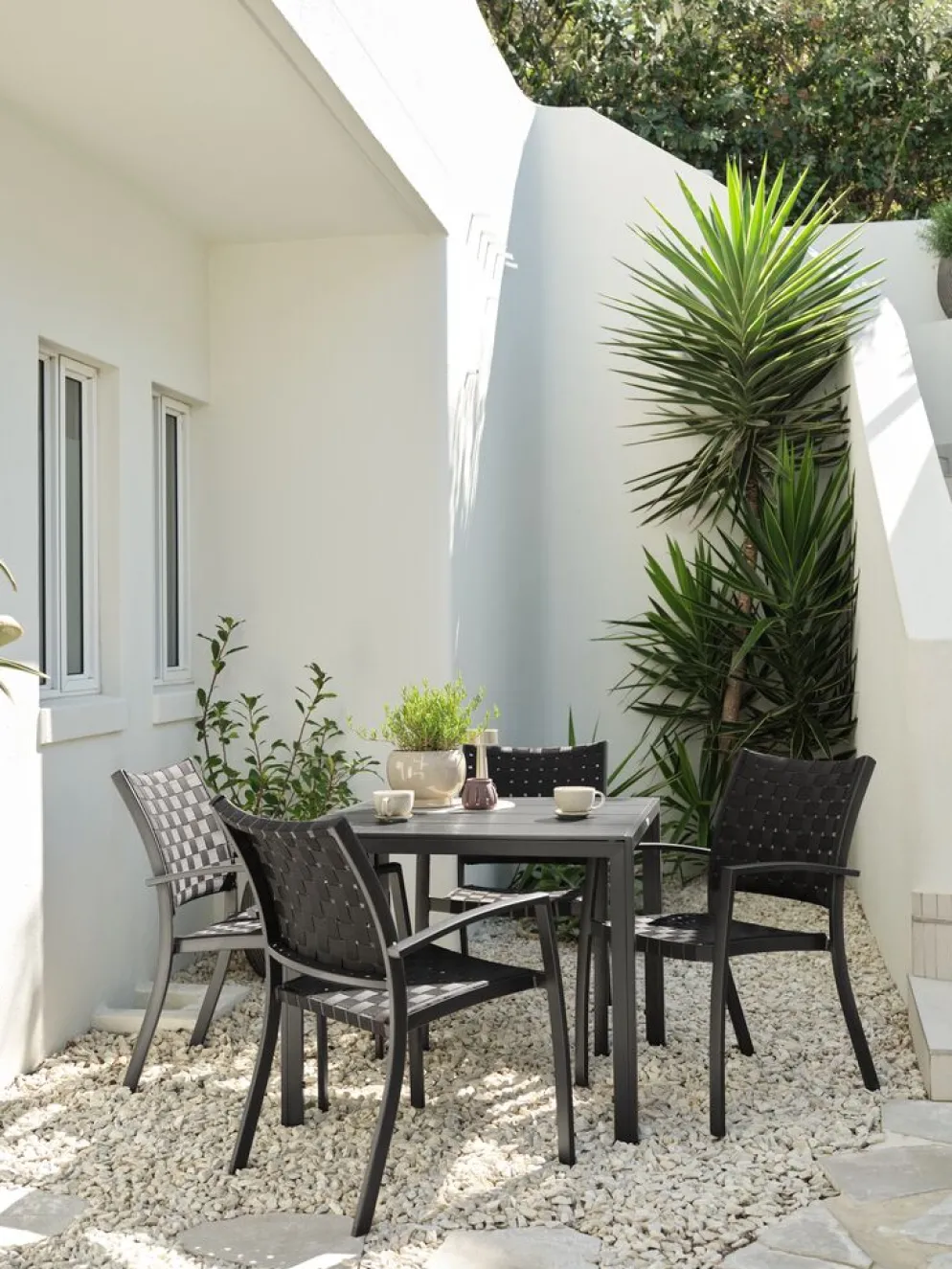 MADERUPTable de jardin MADERUP l90xL90 noir