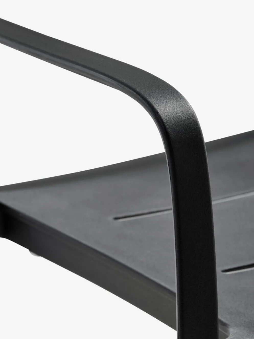 MARIELYST + INGSTRUPMARIELYST L150 table gris + 4 INGSTRUP chaises noir