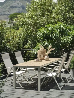 MARIELYSTTable de jardin MARIELYST l90xL205 beige