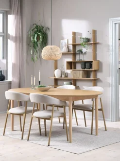 MARSTRAND + EJSINGMARSTRAND L200/280 table col. chêne + 4 EJSING chaises beige