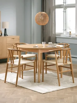 MARSTRAND + GUDERUPMARSTRAND Ø110 table coloris chêne + 4 GUDERUP chaises chêne