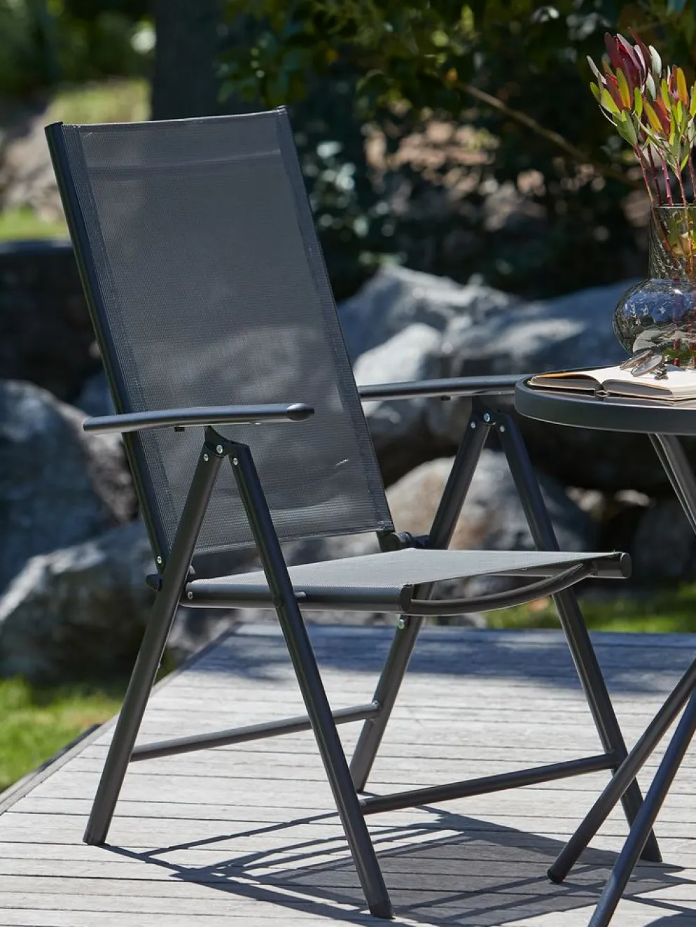 MELLBYChaise inclinable MELLBY noir