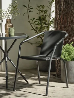 MODUMChaise empilable MODUM noir