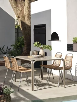 RAUMATable de jardin RAUMA l90xL140 sable foncé