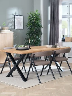 ROSLEV + HINDEVADROSLEV L200 table chêne naturel + 4 HINDEVAD chaises brun c.