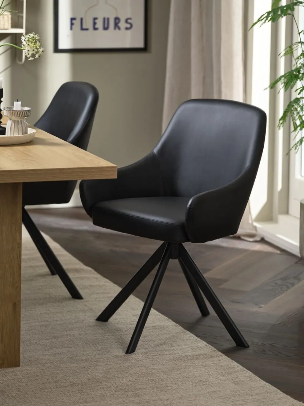 ROSTRUPChaise ROSTRUP pivotante noir