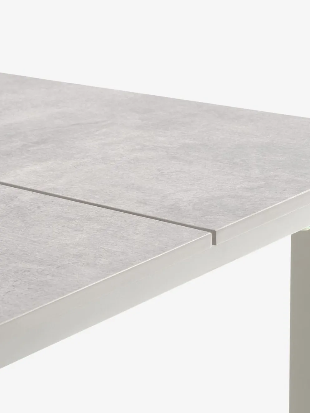SONNERUP + TAGMARKSONNERUP L215 table + 4 TAGMARK chaises beige