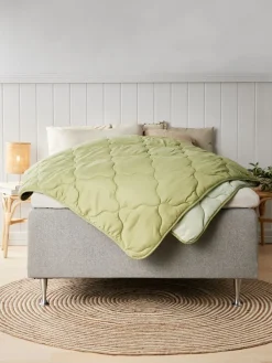 STETINDENBasicCouette synthétique 240x220 STETINDEN légère