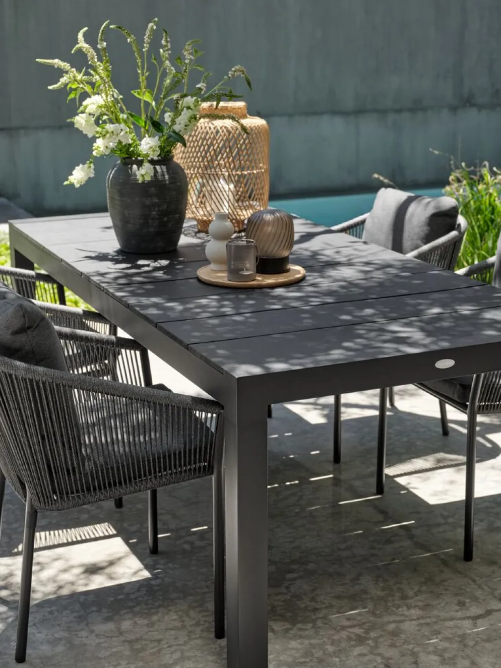 TYDALTable de jardin TYDAL l95xl208/272 noir