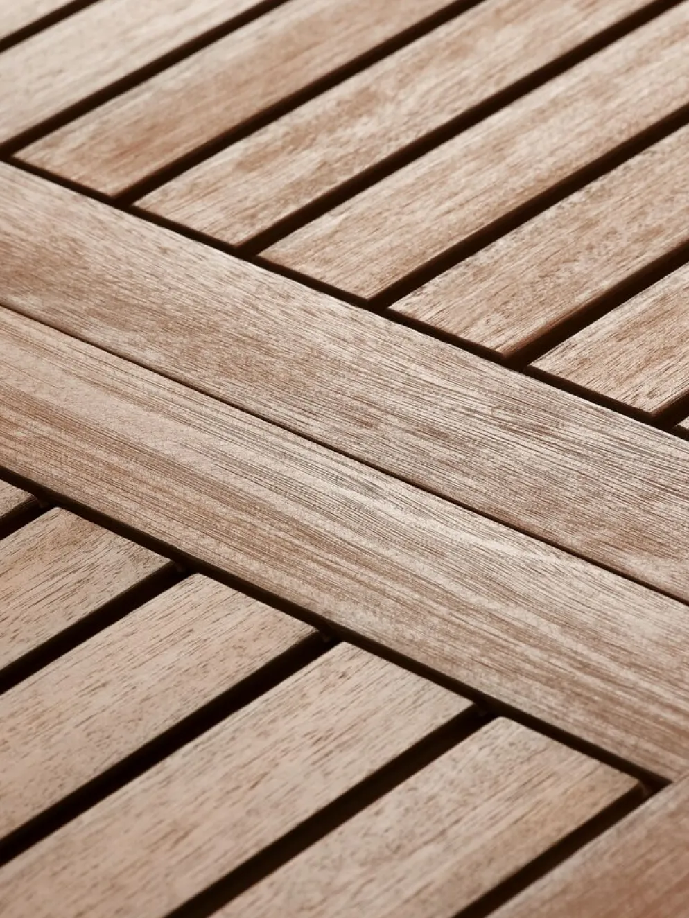 ULBJERG + NANNESTADULBJERG L214/297 table eucalyptus + 4 NANNESTAD chaise