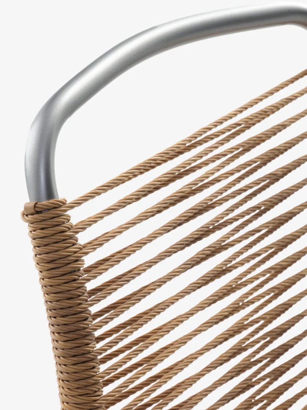 VAMDRUP + MIDDAGSBERGETVAMDRUP Ø70 table beige + 2 MIDDAGSBERGET chaises naturel