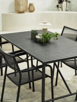 VIERLITable de jardin VIERLI l90xL149 noir