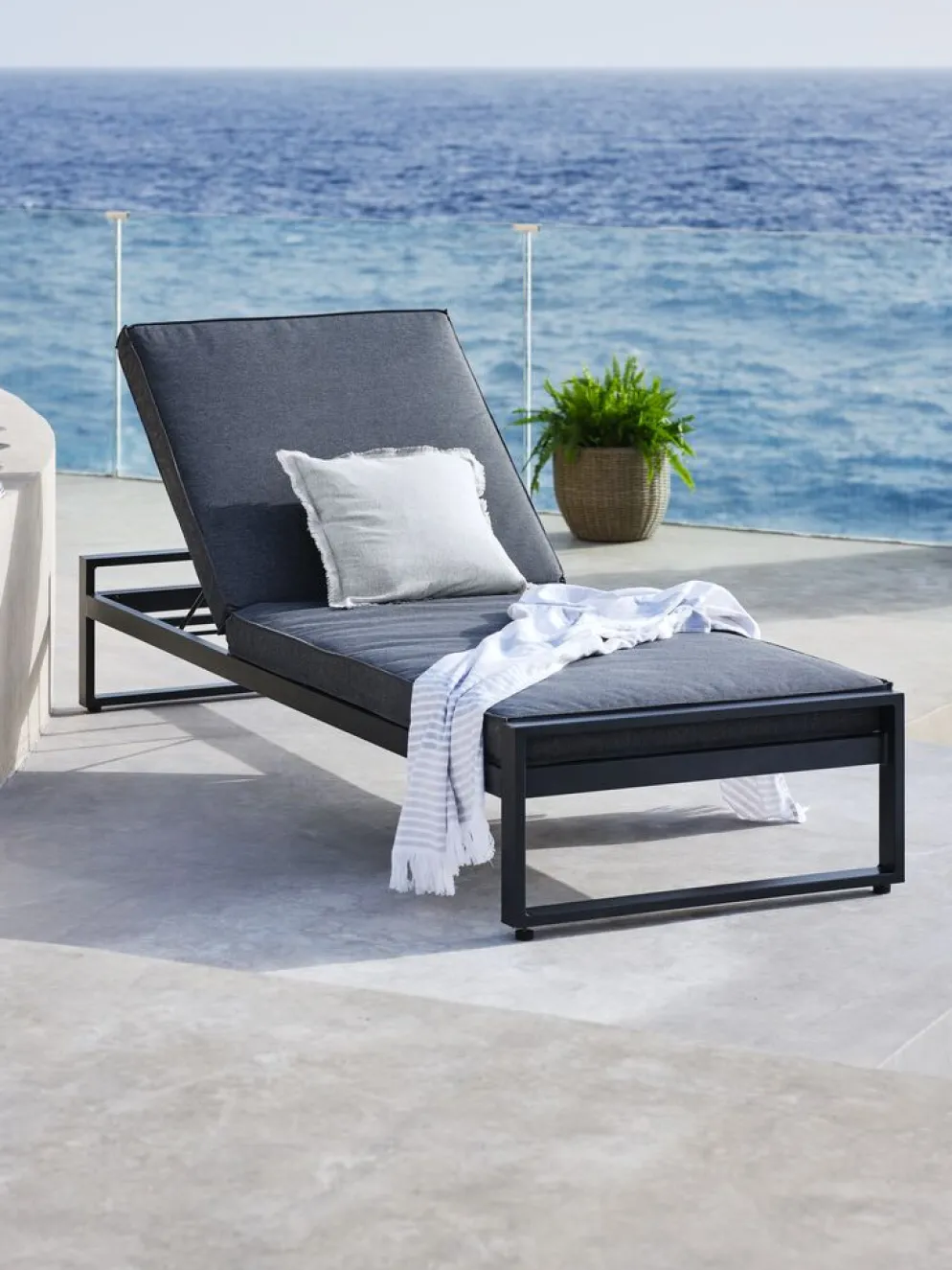 VONGEBain de soleil VONGE l75xL210 noir à séchage rapide